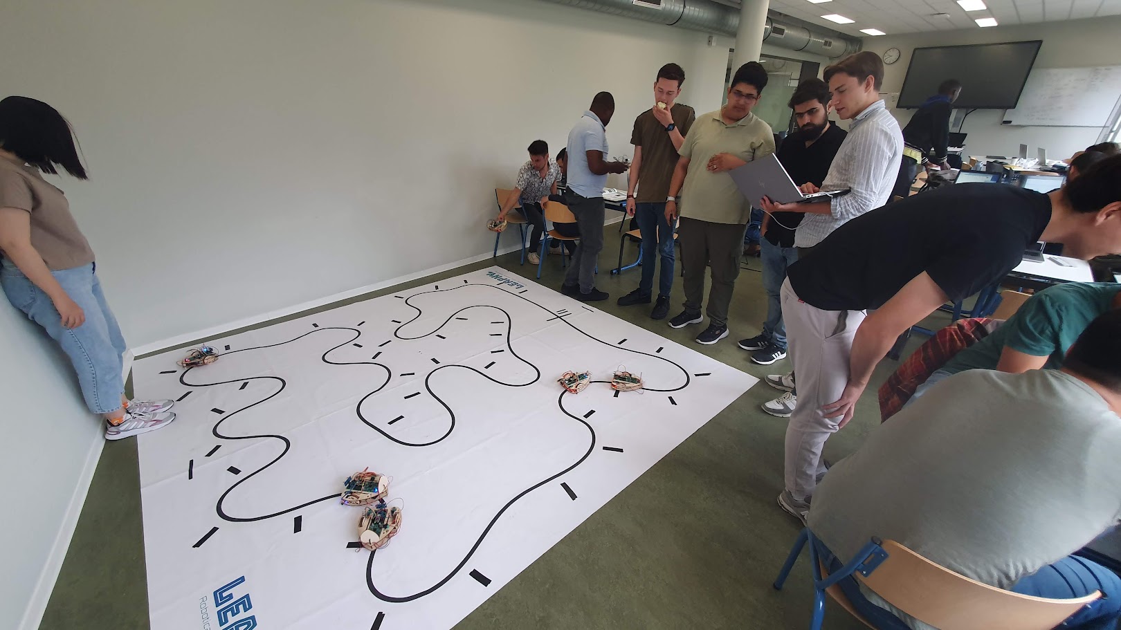 Impression of Digital Twin Learning Environment